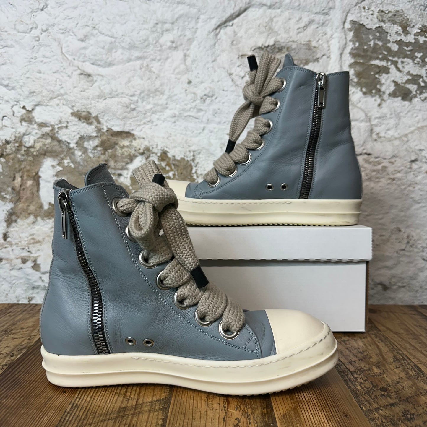 Rick Owens High Dusty Blue Milk Sneaker Sz 7 (40) No Box