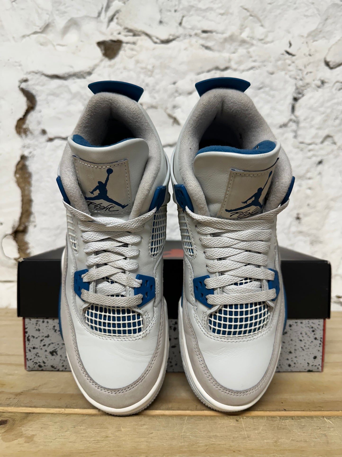Air Jordan 4 Military Blue Sz 5.5Y