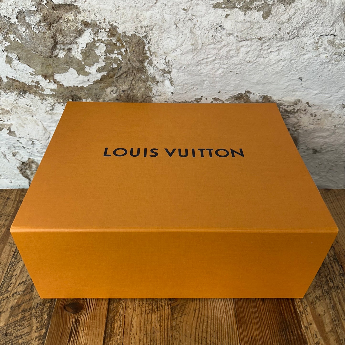 Louis Vuitton Beige Cream Skate Sneaker Sz 8 (6.5LV)