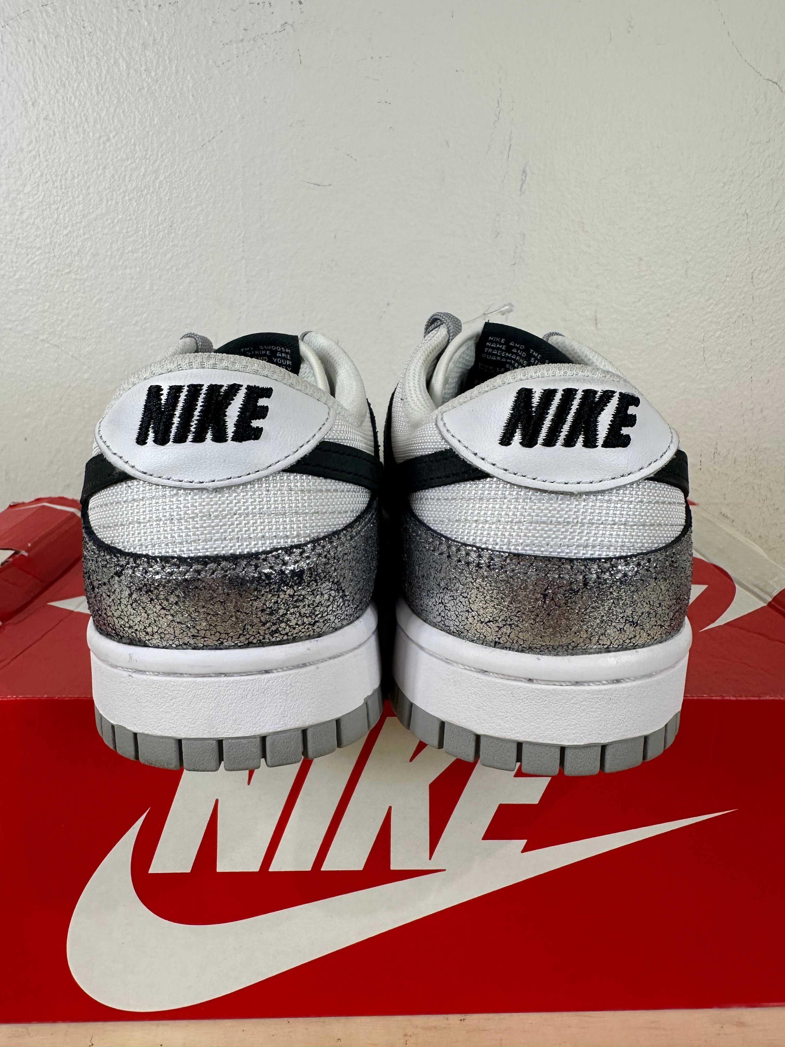 gunmetal nike dunk metallic