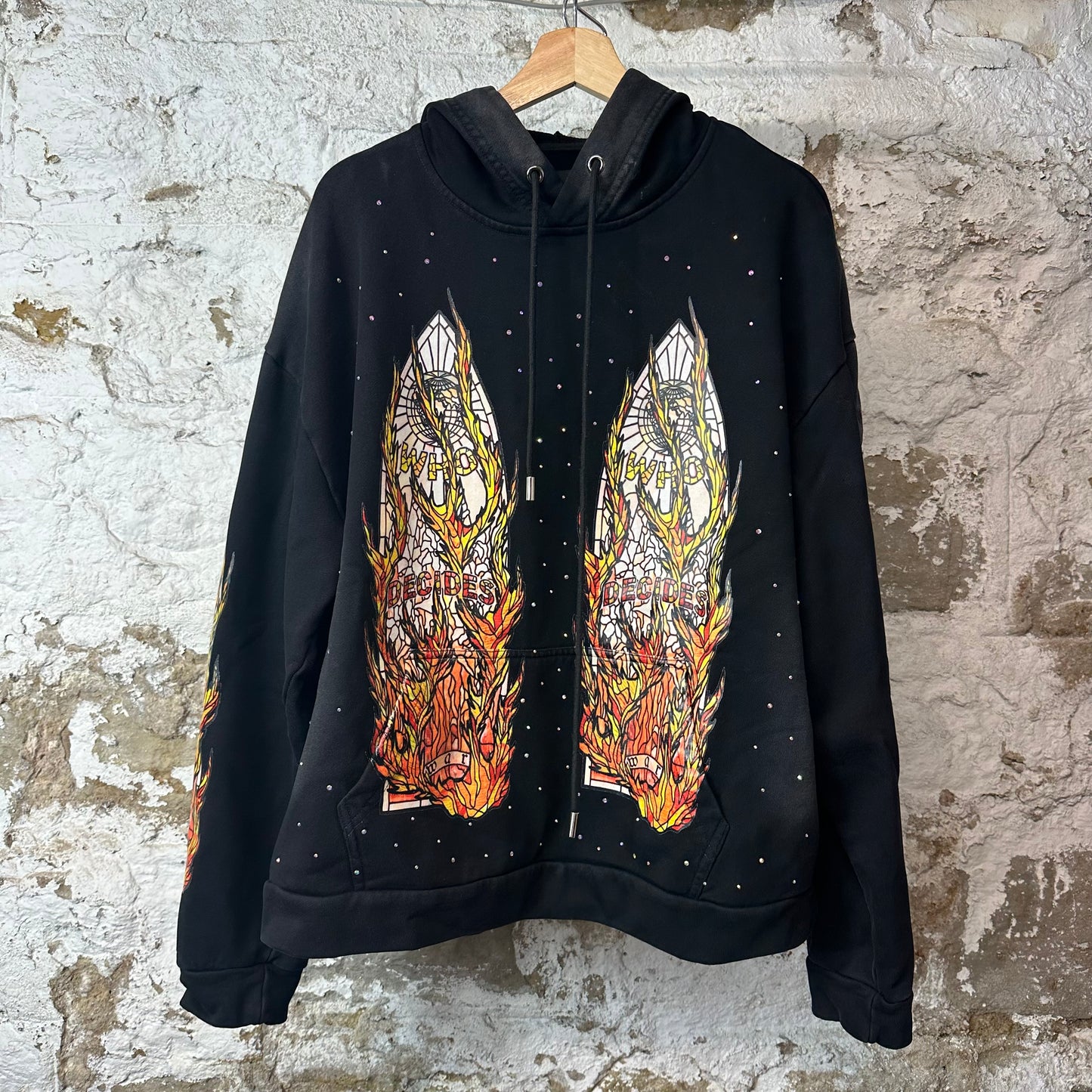 Who Decides War Flame Stain Glass Crystal Black Denim Jeans Sz S
