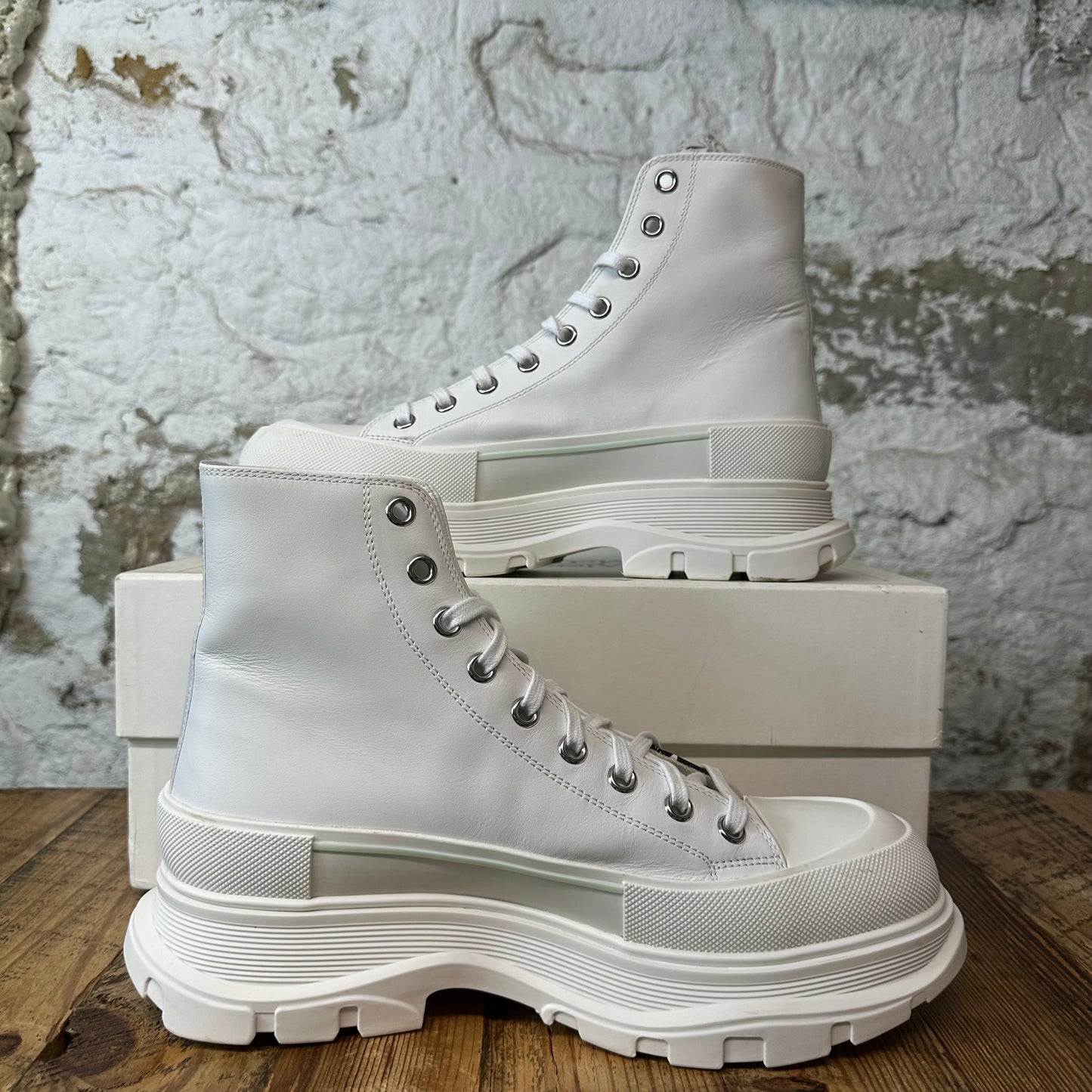 Alexander McQueen High Grafitti Spell White Tread Boot Sz 11 (44)