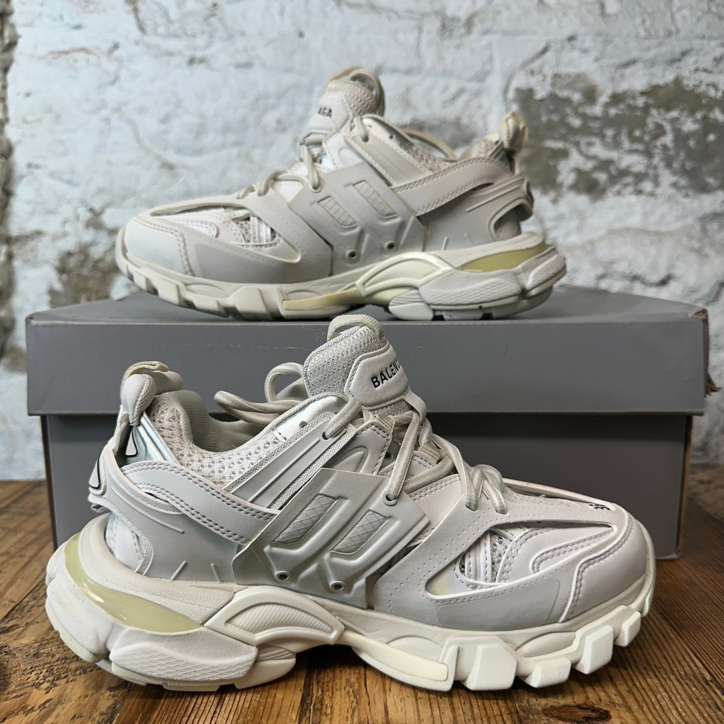 Balenciaga Track Runner Triple White Sneaker Sz 4.5 (36)