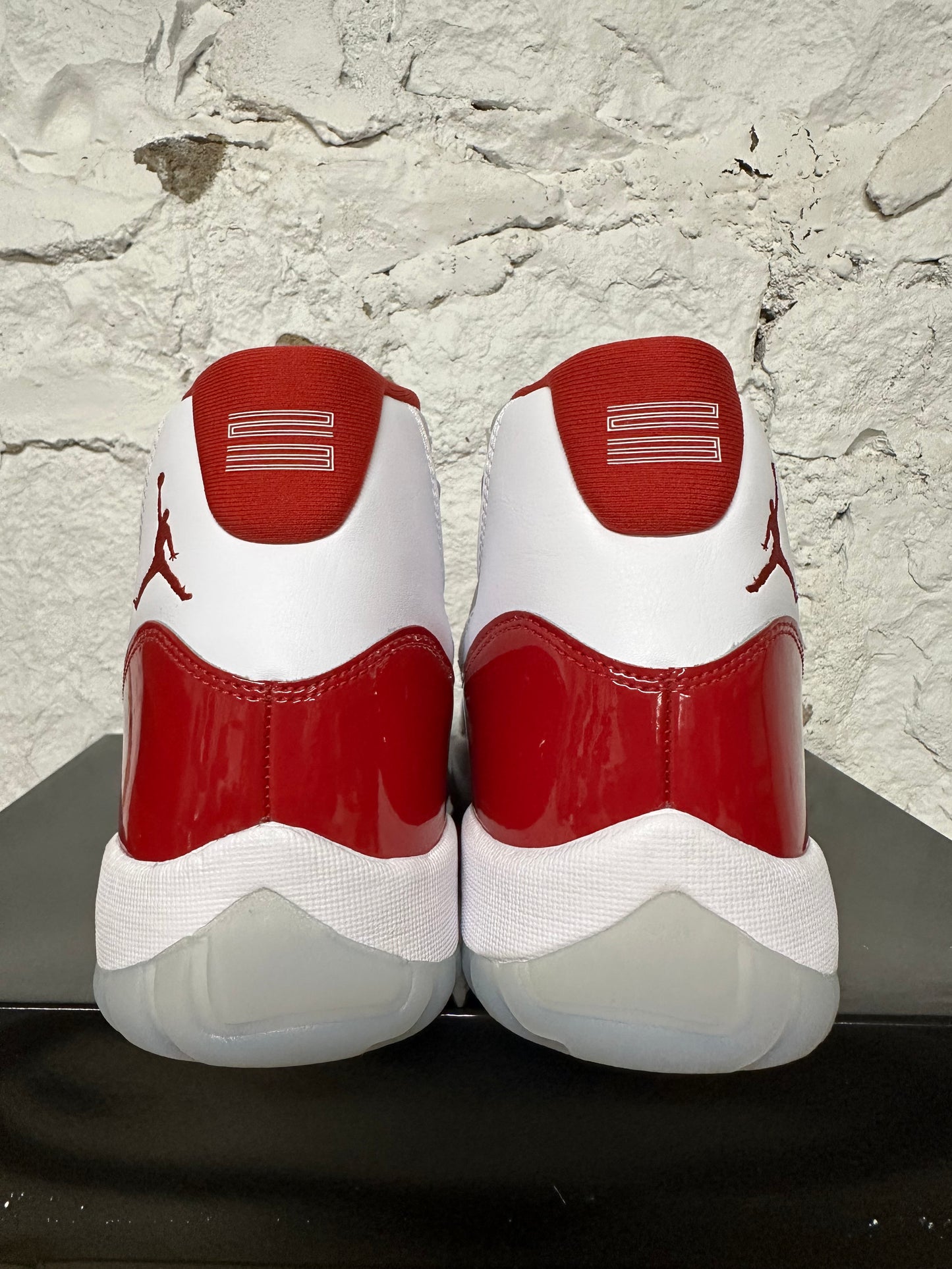 Air Jordan 11 High Cherry Sz 13 DS