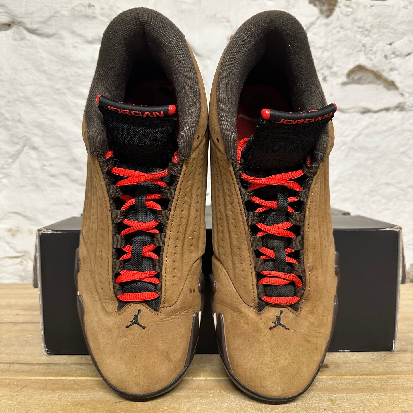 Air Jordan 14 Winterized Sz 10.5