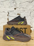 Yeezy 700 Mauve Sz 11.5 DS