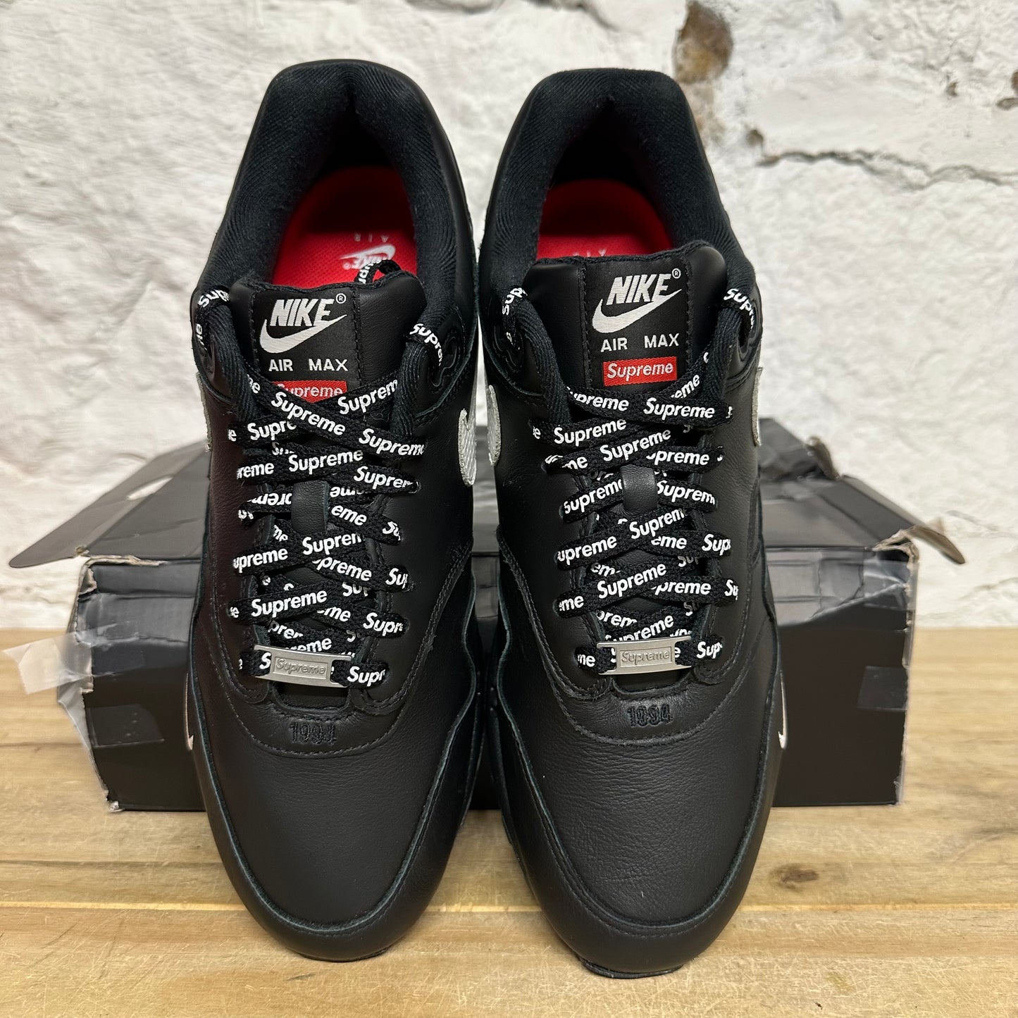 Nike Air Max 1 Supreme Black Sz 10.5