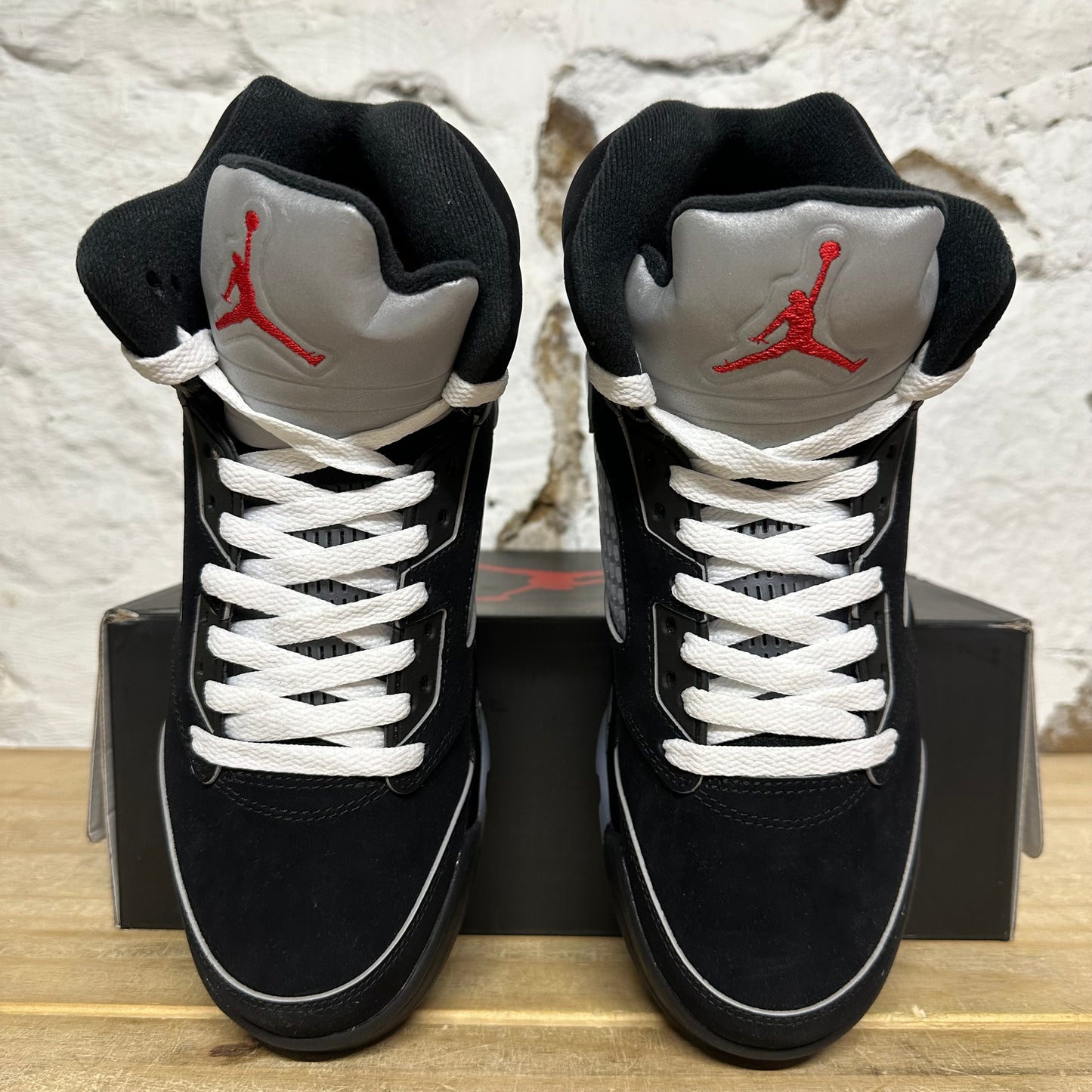 Air Jordan 5 Black Metallic Reimagined (2025) Sz 8