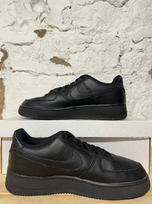 Nike Air Force 1 Triple Black Sz 7Y