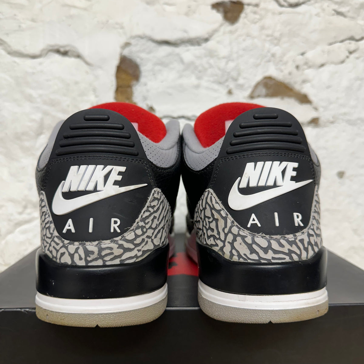 Air Jordan 3 Black Cement (2018) Sz 12