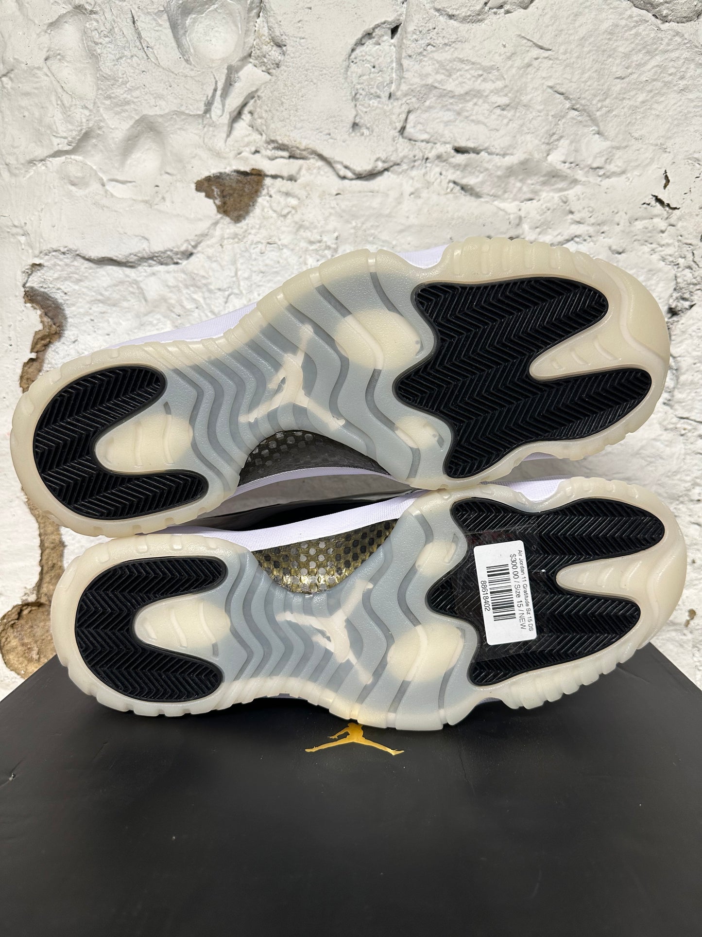 Air Jordan 11 Gratitude Sz 15 DS