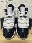 Air Jordan 11 Low Emerald Sz 9