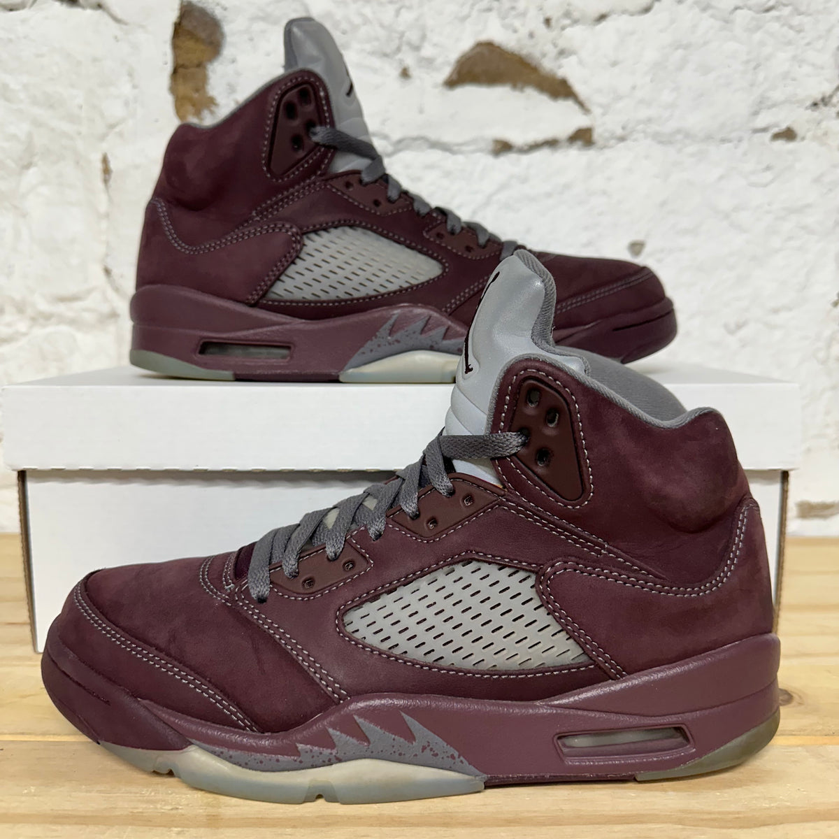 Air Jordan 5 Burgundy (2023) Sz 8