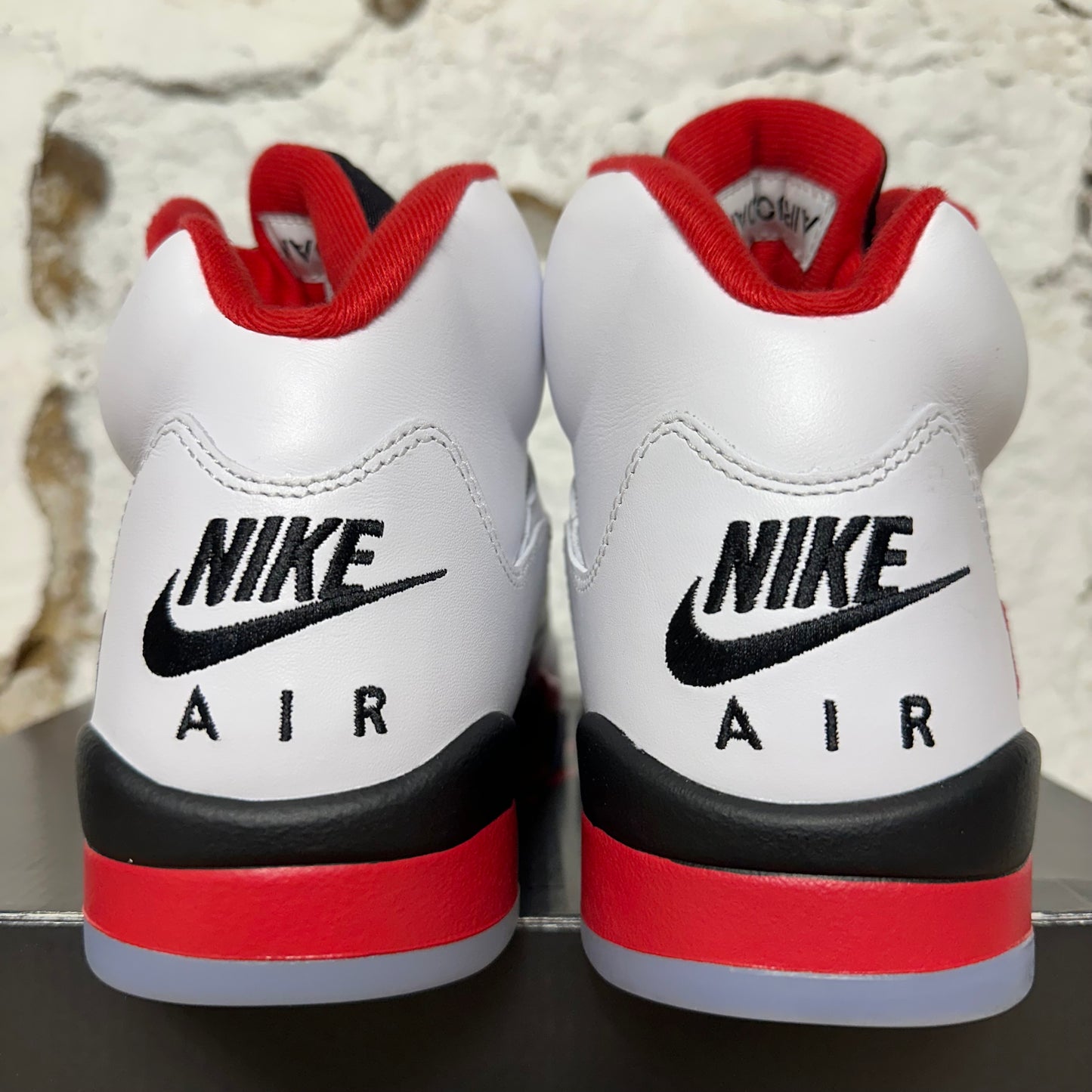 Air Jordan 5 Fire Red (Black Tongue 2025) Sz 9