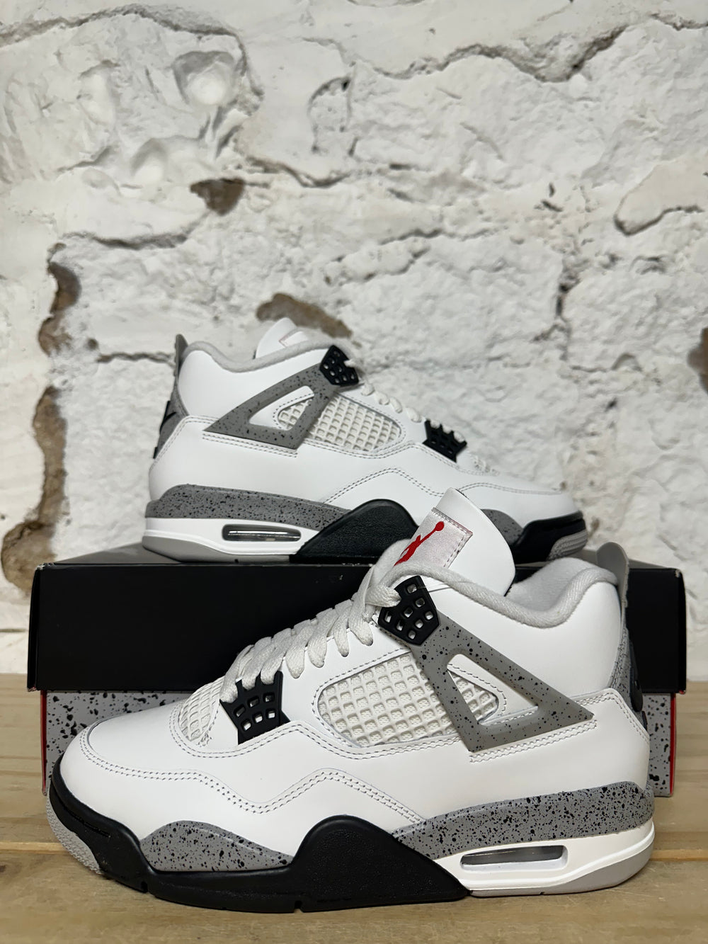 Air Jordan 4 White Cement (2025) Sz 7 DS