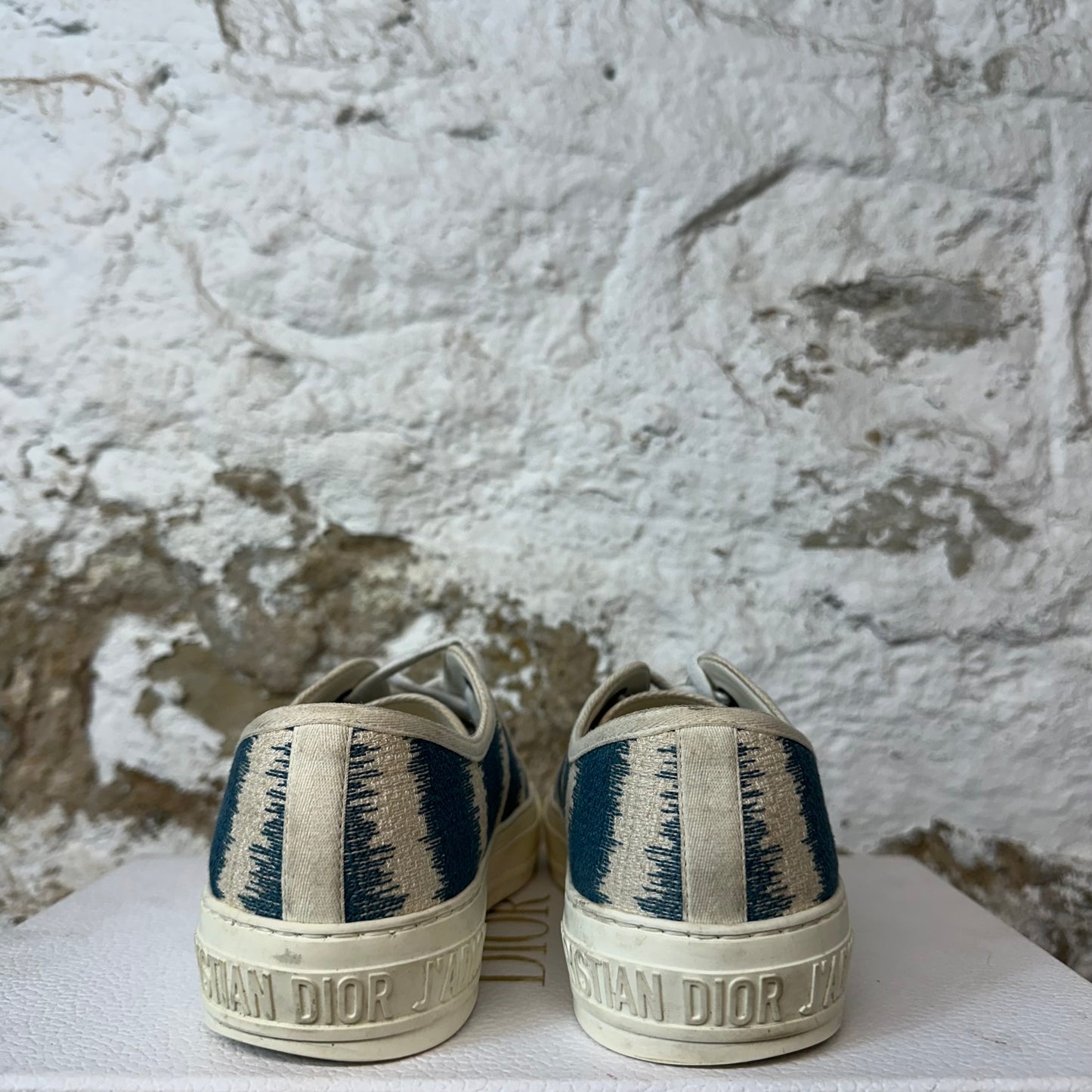 Dior Walk N Dior Blue White Stripe Sneaker Sz 5 (37)
