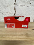 Nike Dunk Low Active Fuschia Sz 4.5Y DS