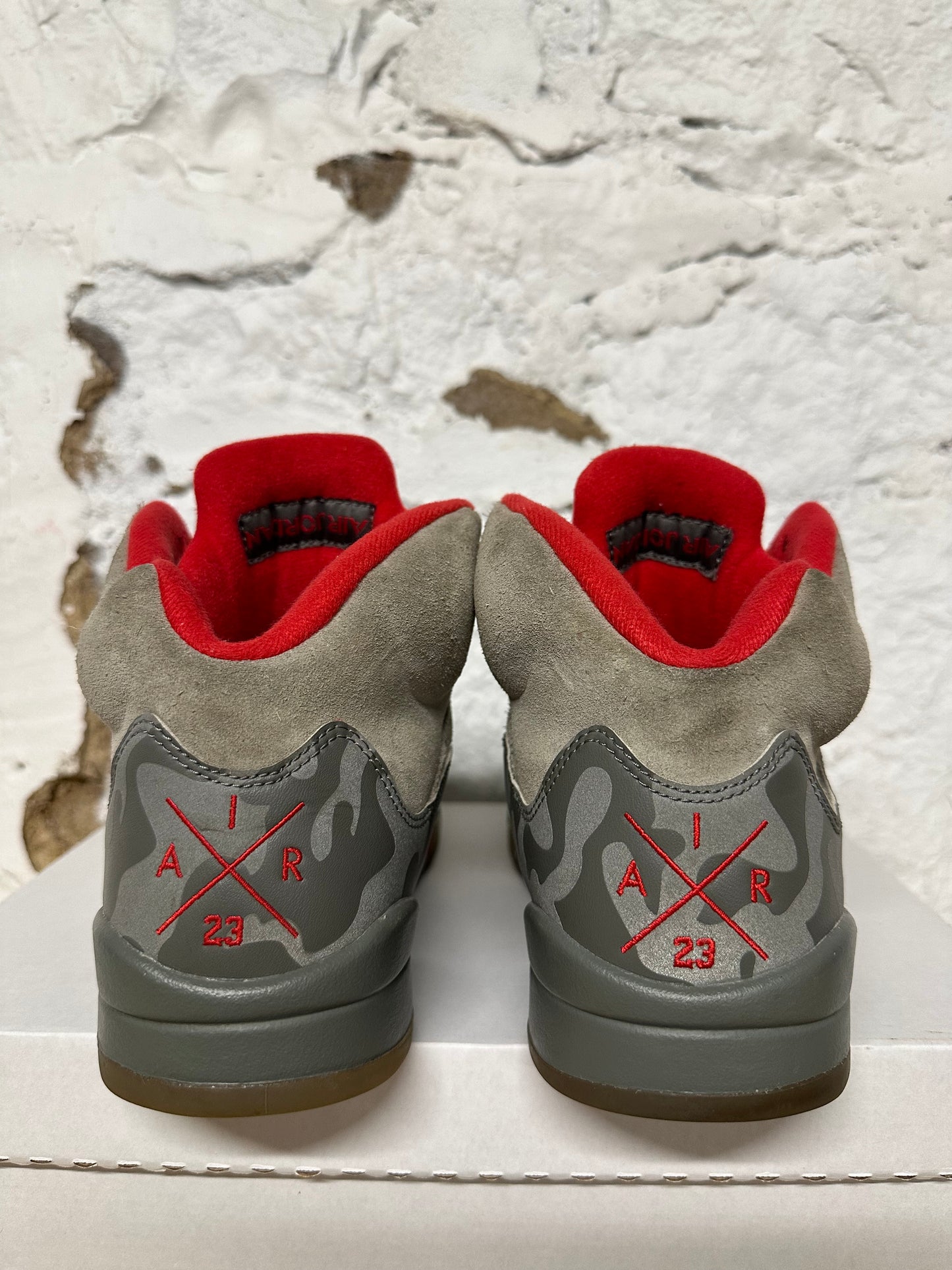 Air Jordan 5 Olive Camo Sz 8.5