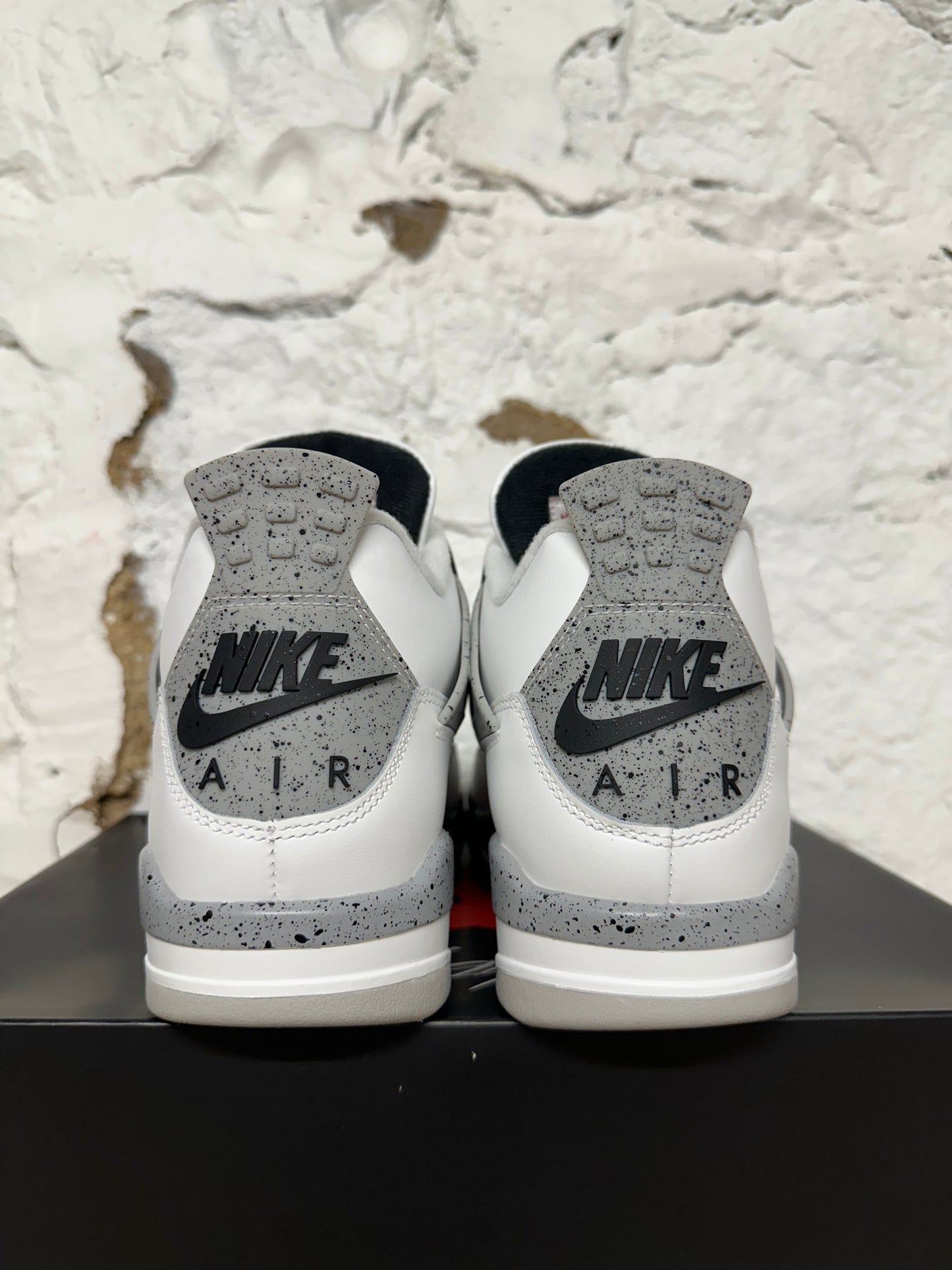 Air Jordan 4 White Cement Sz 9.5 DS