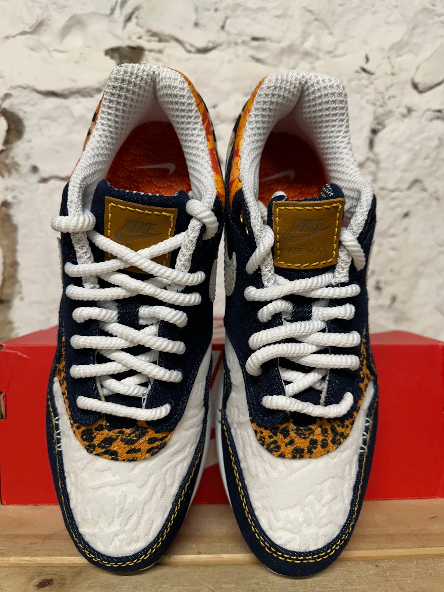 Nike Air Max 1 Denim Leopard Sz 10