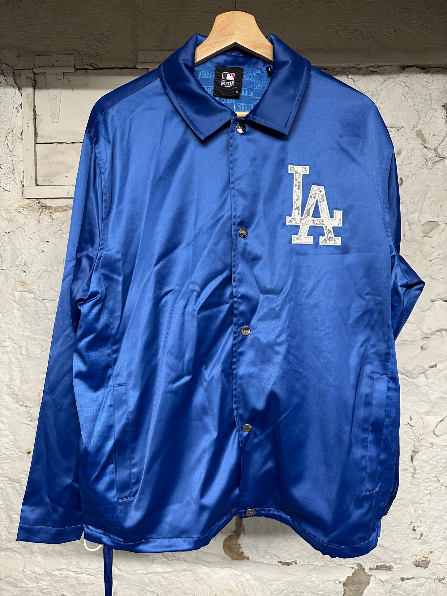 Kith LA Dodgers Satin Coaches Jacket Sz S DS
