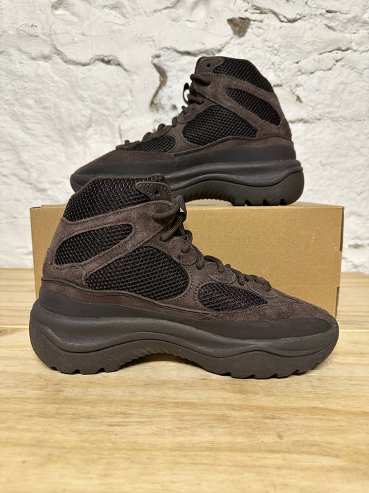 Yeezy Boot Oil Sz 7