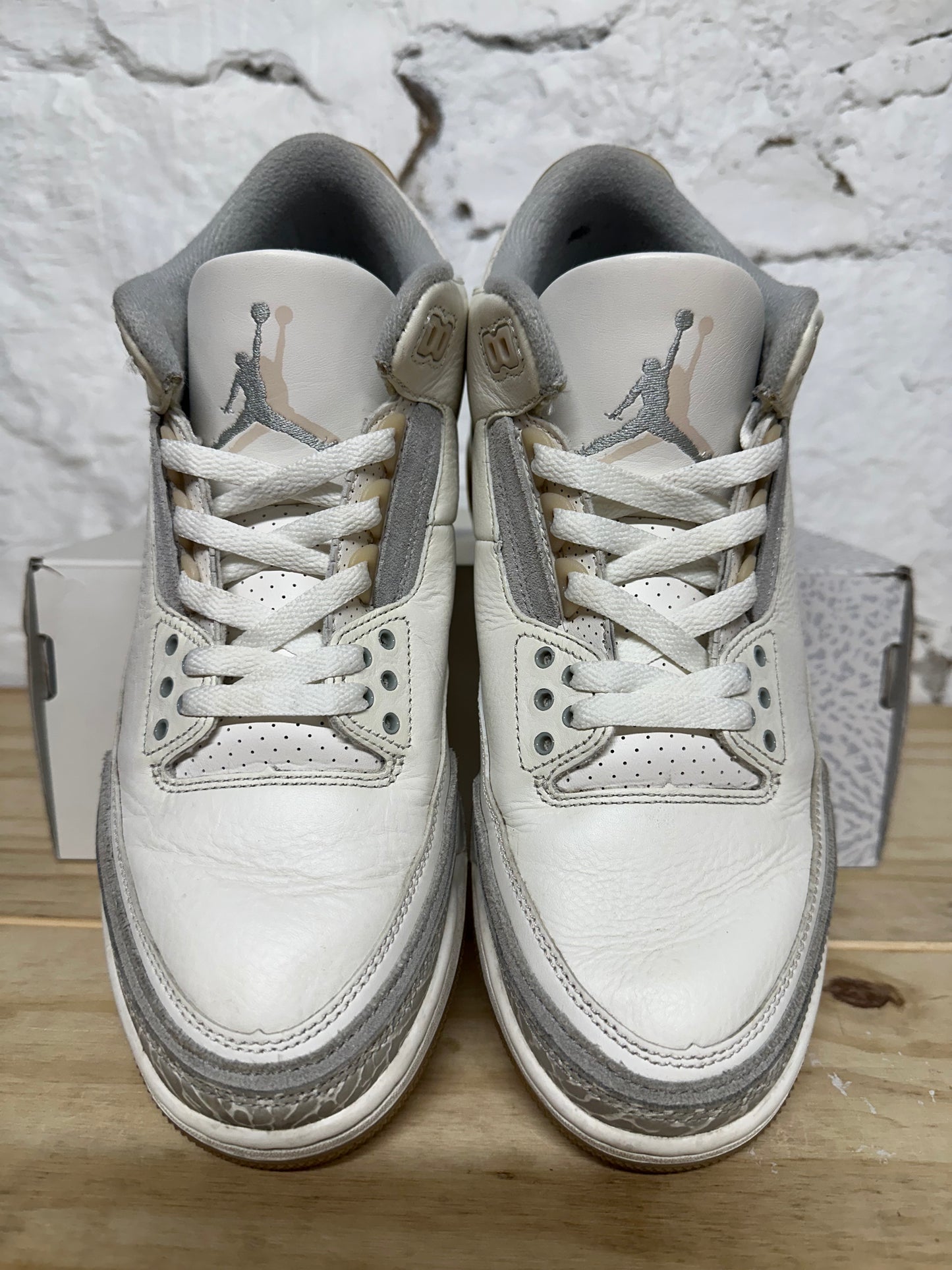 Air Jordan 3 Craft Ivory Sz 9