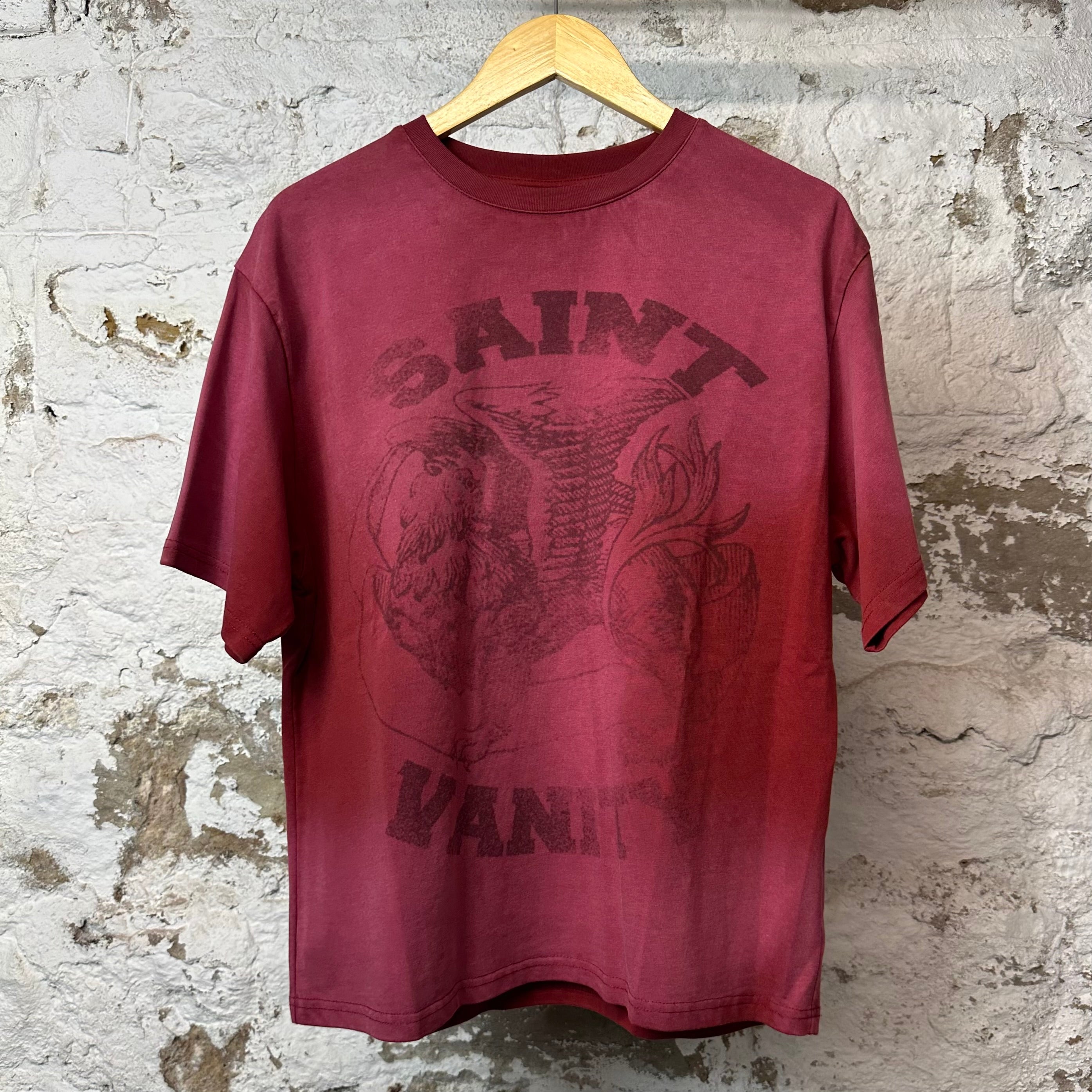 Saint Vanity Red Dissolve Griffin T-shirt Sz S