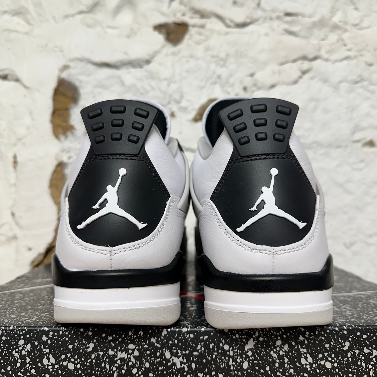 Air Jordan 4 Military Black Sz 9.5 DS