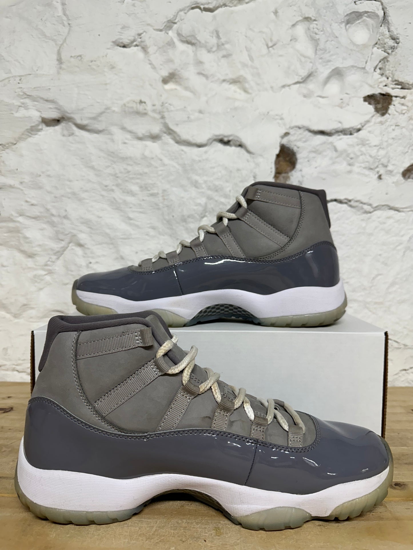 Air Jordan 11 High Cool Grey Sz 10.5
