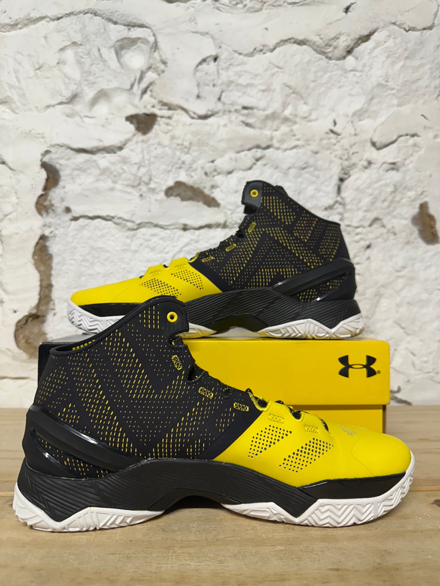 Under Armour Curry 2 Long Shot Sz 10.5 DS