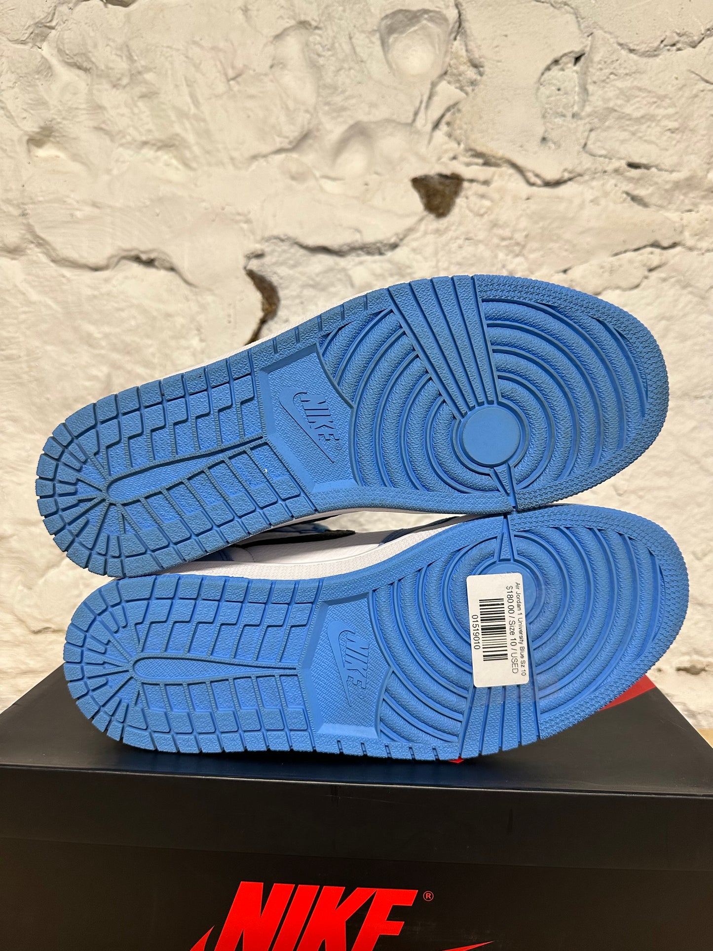 Air Jordan 1 University Blue Sz 10