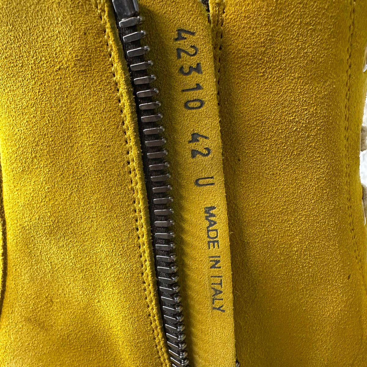 Rick Owens High Lemon Milk Sneaker Sz 9 (42)