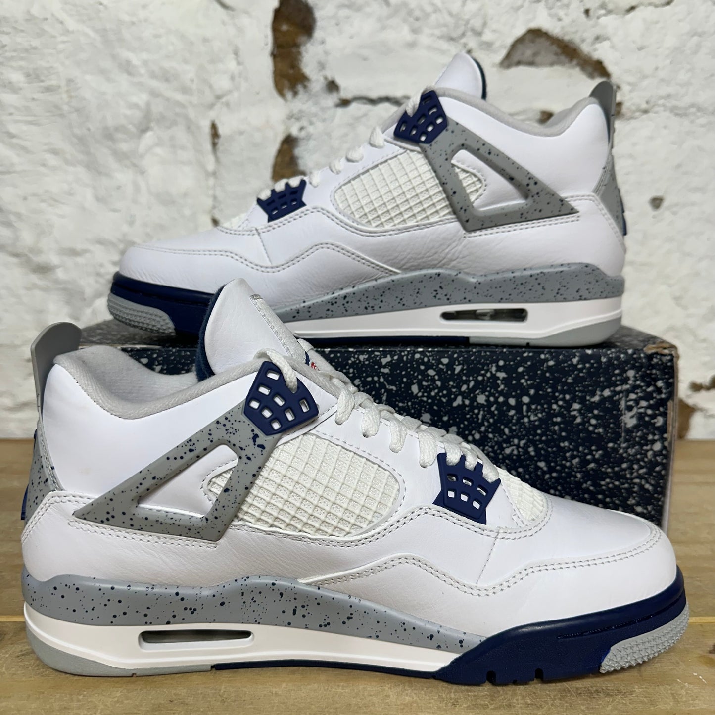 Air Jordan 4 Midnight Navy Sz 9 DS