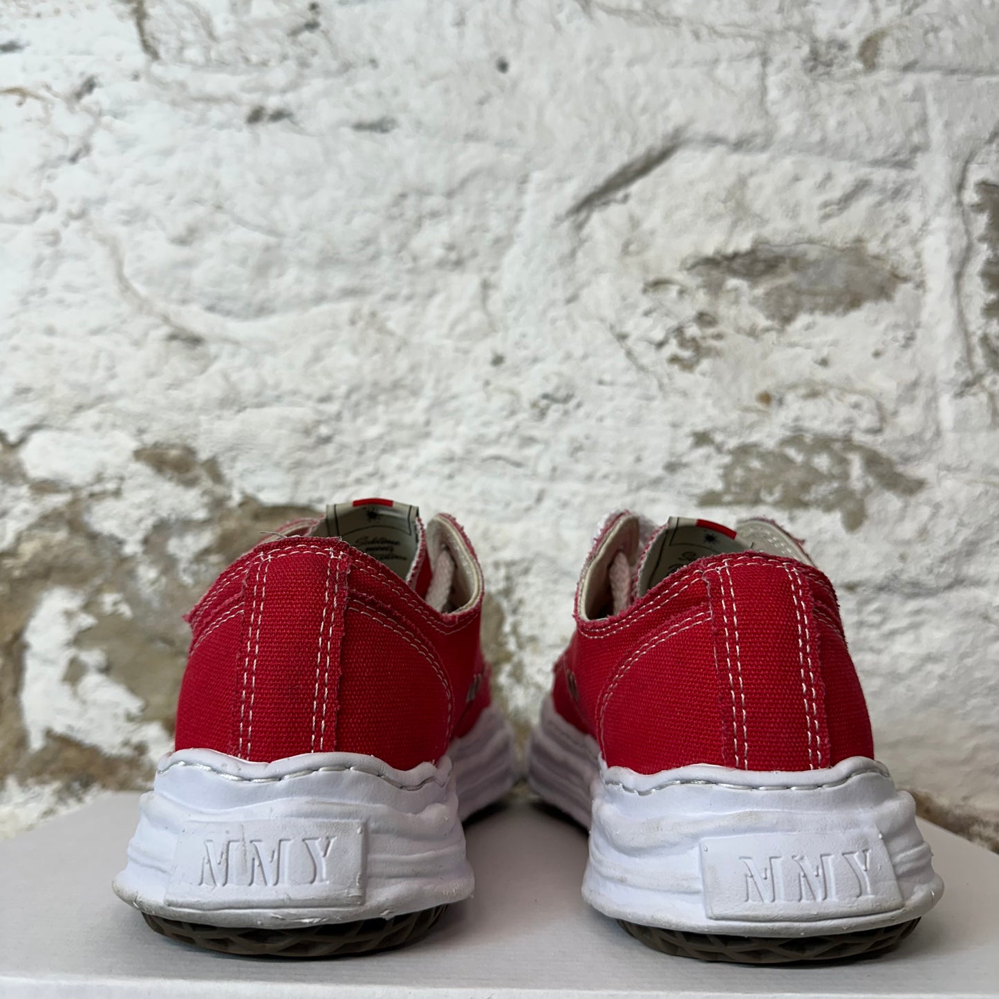 Maison Mihara Red White Hank Sneaker Sz 8 (41)