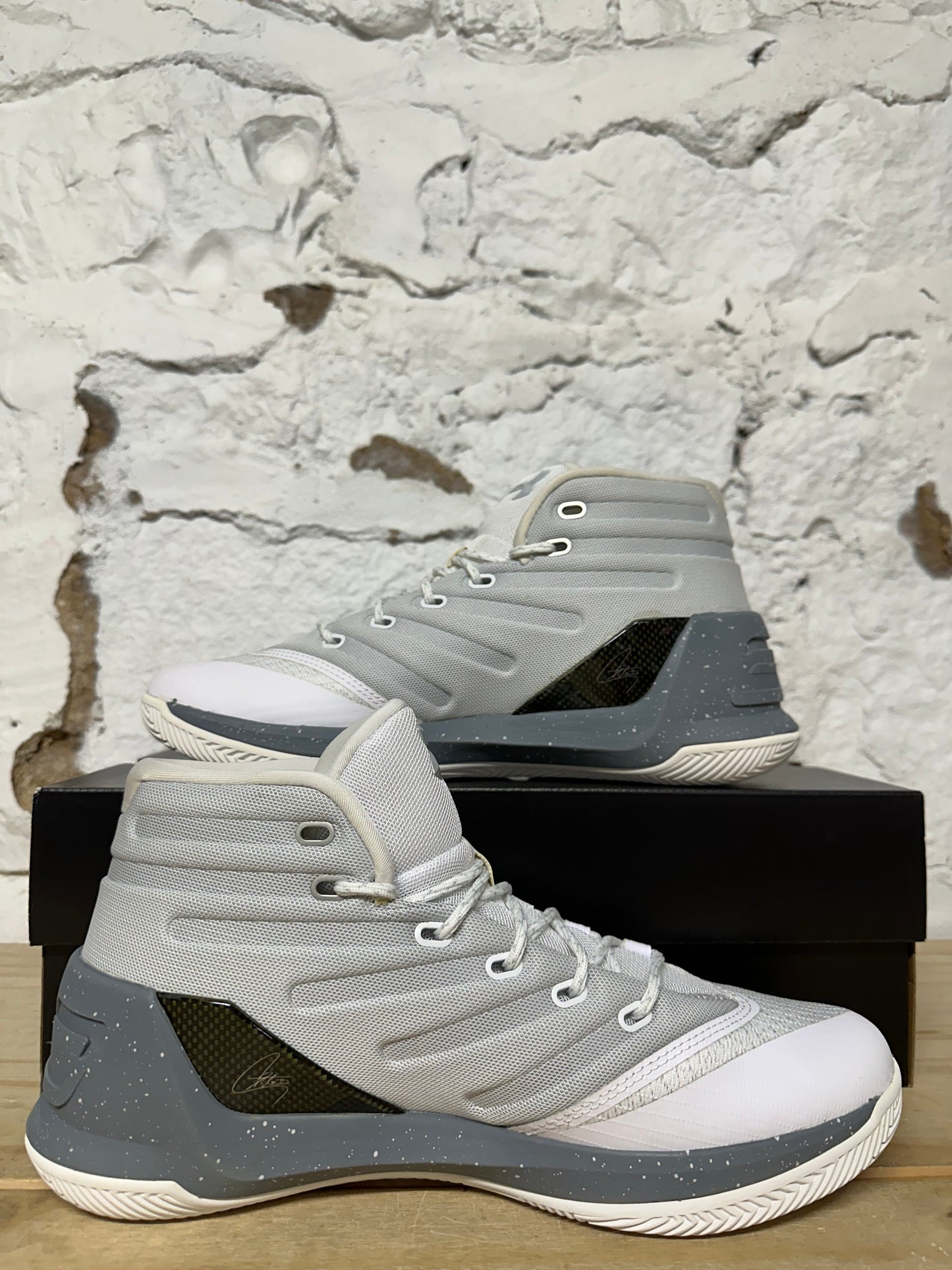 Under Armour Curry 3 Raw Sugar SZ 10 DS