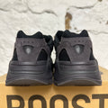Yeezy 700 V2 Vanta Sz 8.5 DS