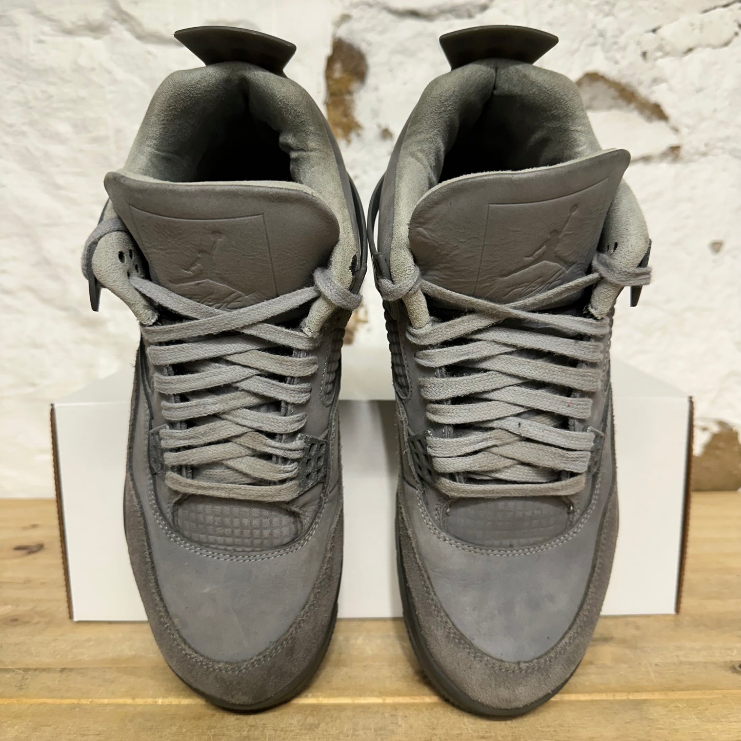 Air Jordan 4 Wet Cement Sz 9