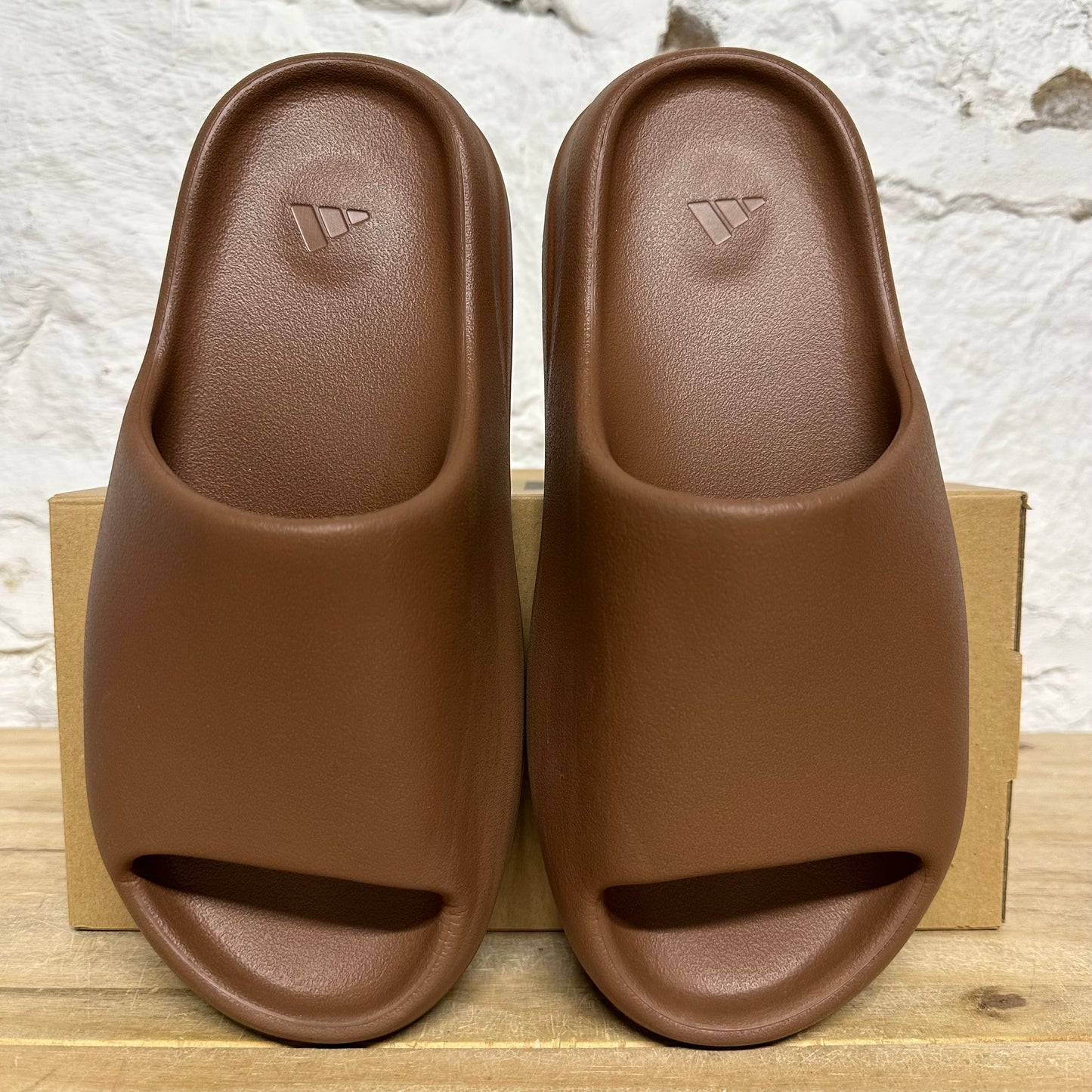 Yeezy Slide Flax Sz 8