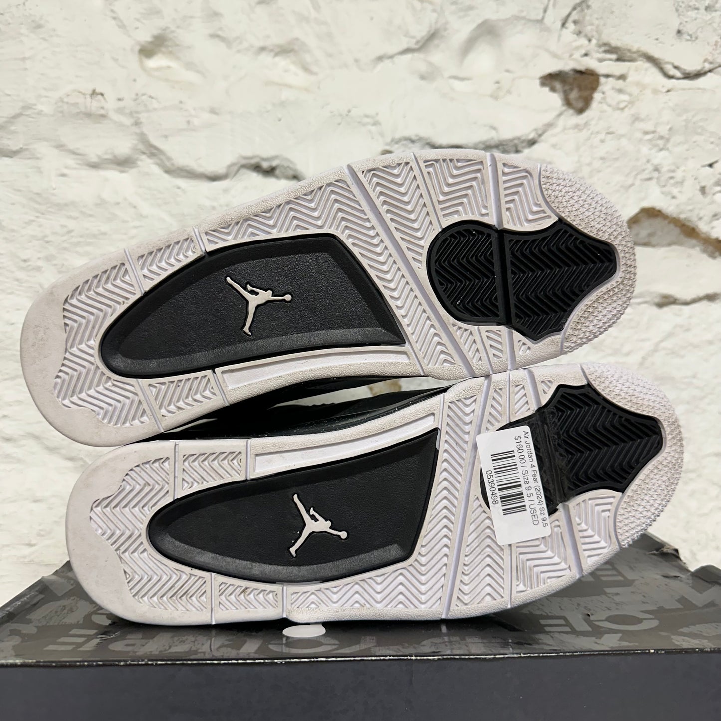 Air Jordan 4 Fear (2024) Sz 9.5