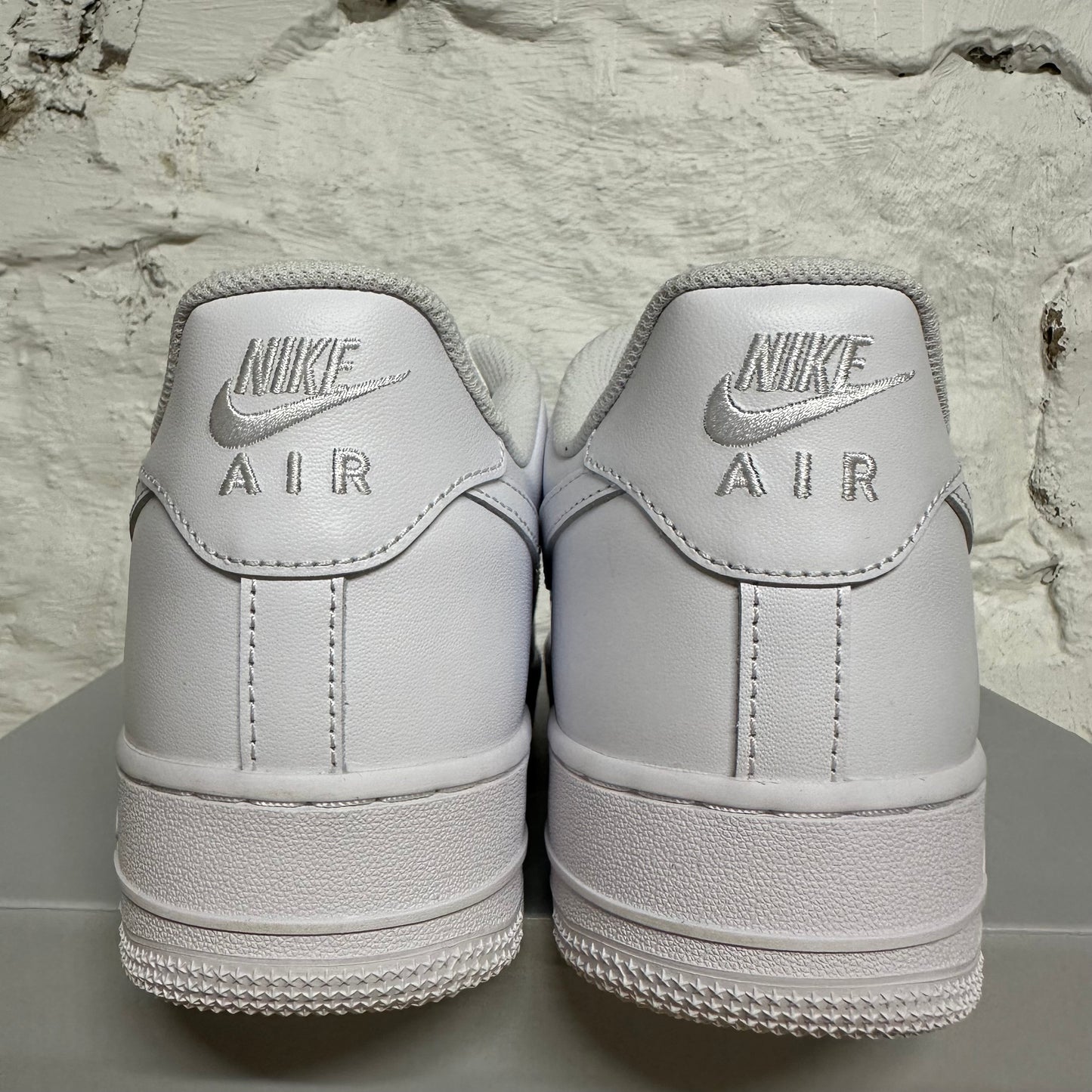 Nike Air Force 1 Low Triple White Sz 10.5 DS