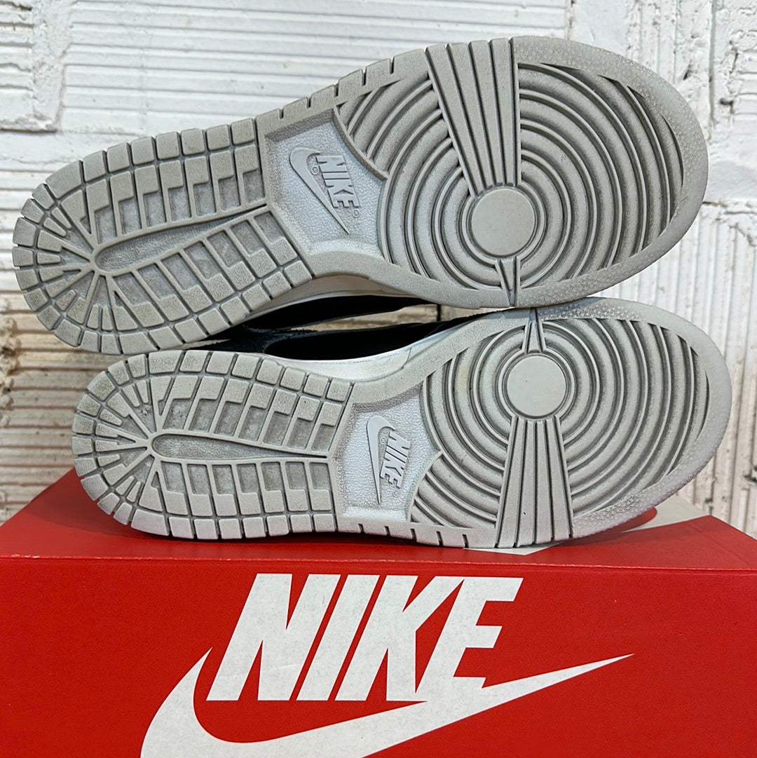 Nike Dunk Low Animal Pack Zebra Sz 8.5