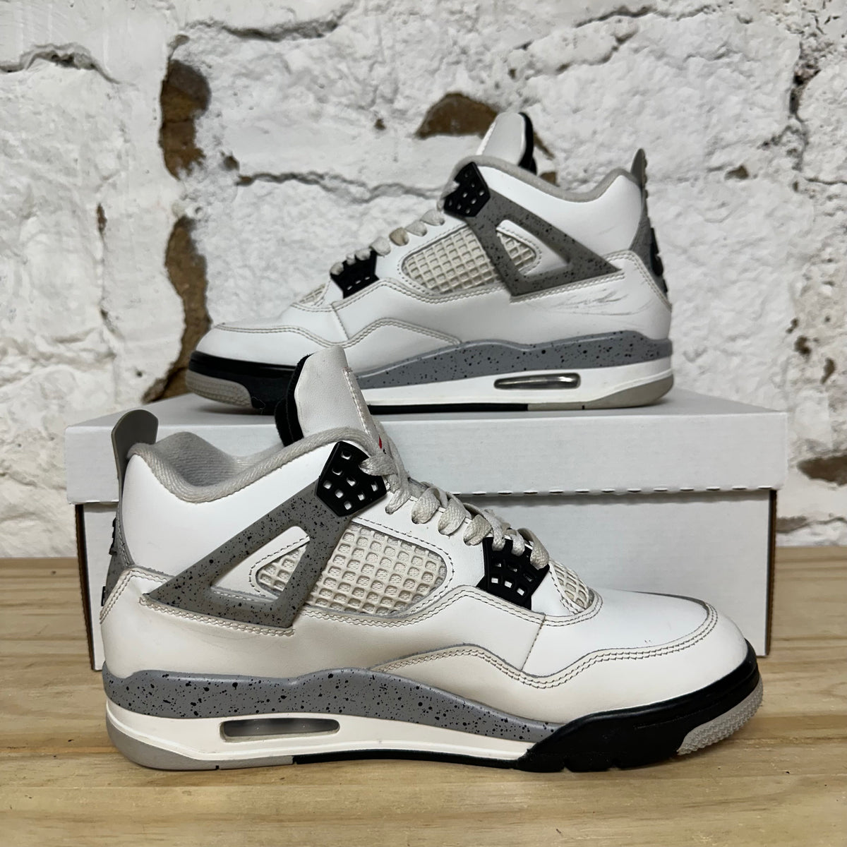 Air Jordan 4 White Cement (2025) Sz 8