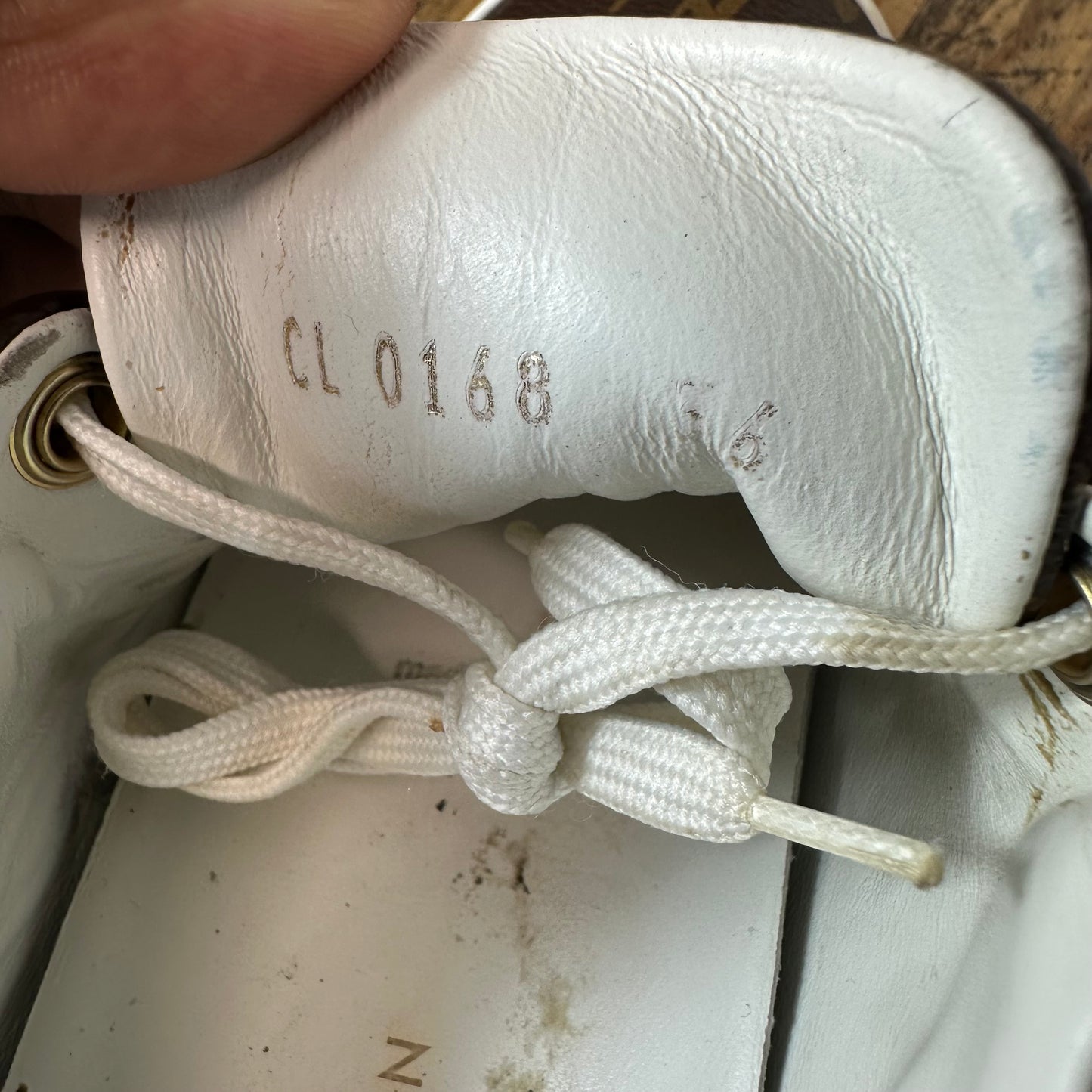 Louis Vuitton Patches Brown Monogram Front Row Sneaker Sz 4.5 (36)