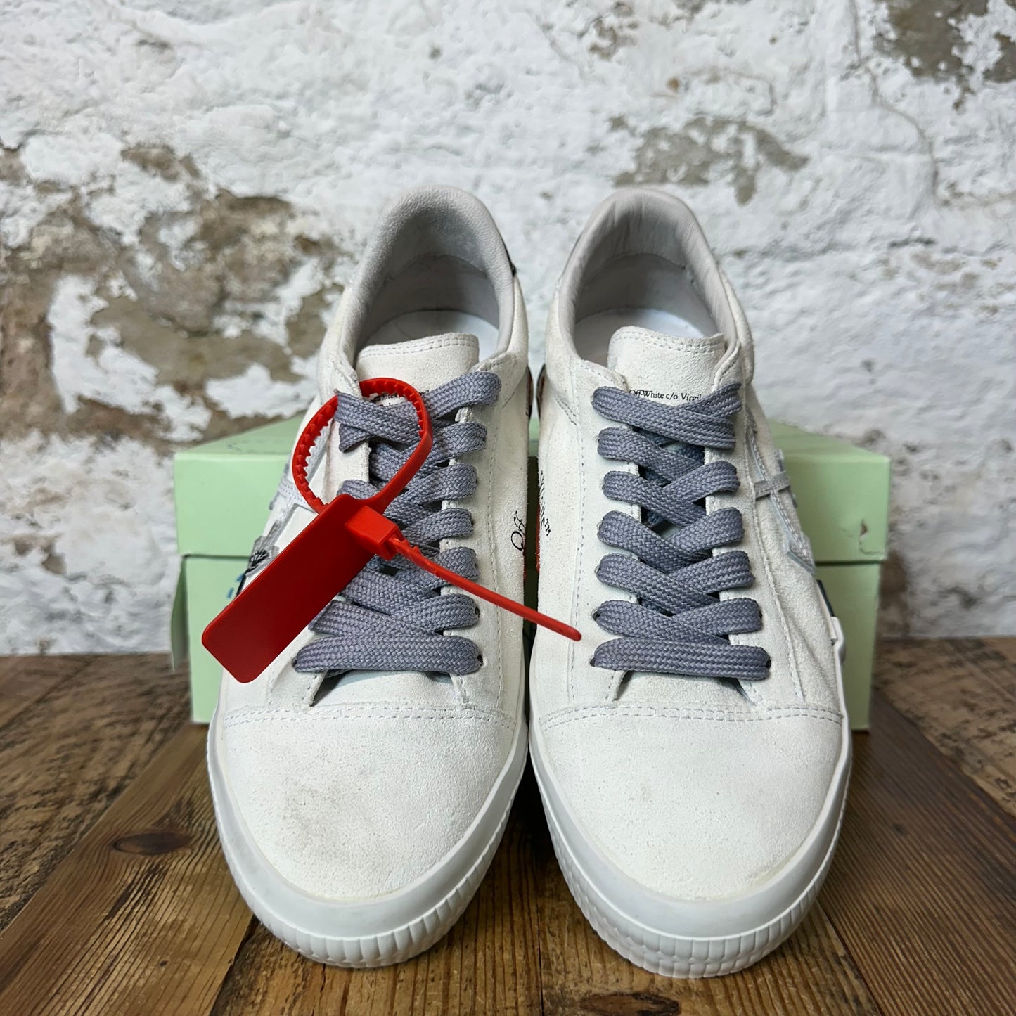 Off White Cream Suede Vulc White Sneaker Sz 6.5 (39)