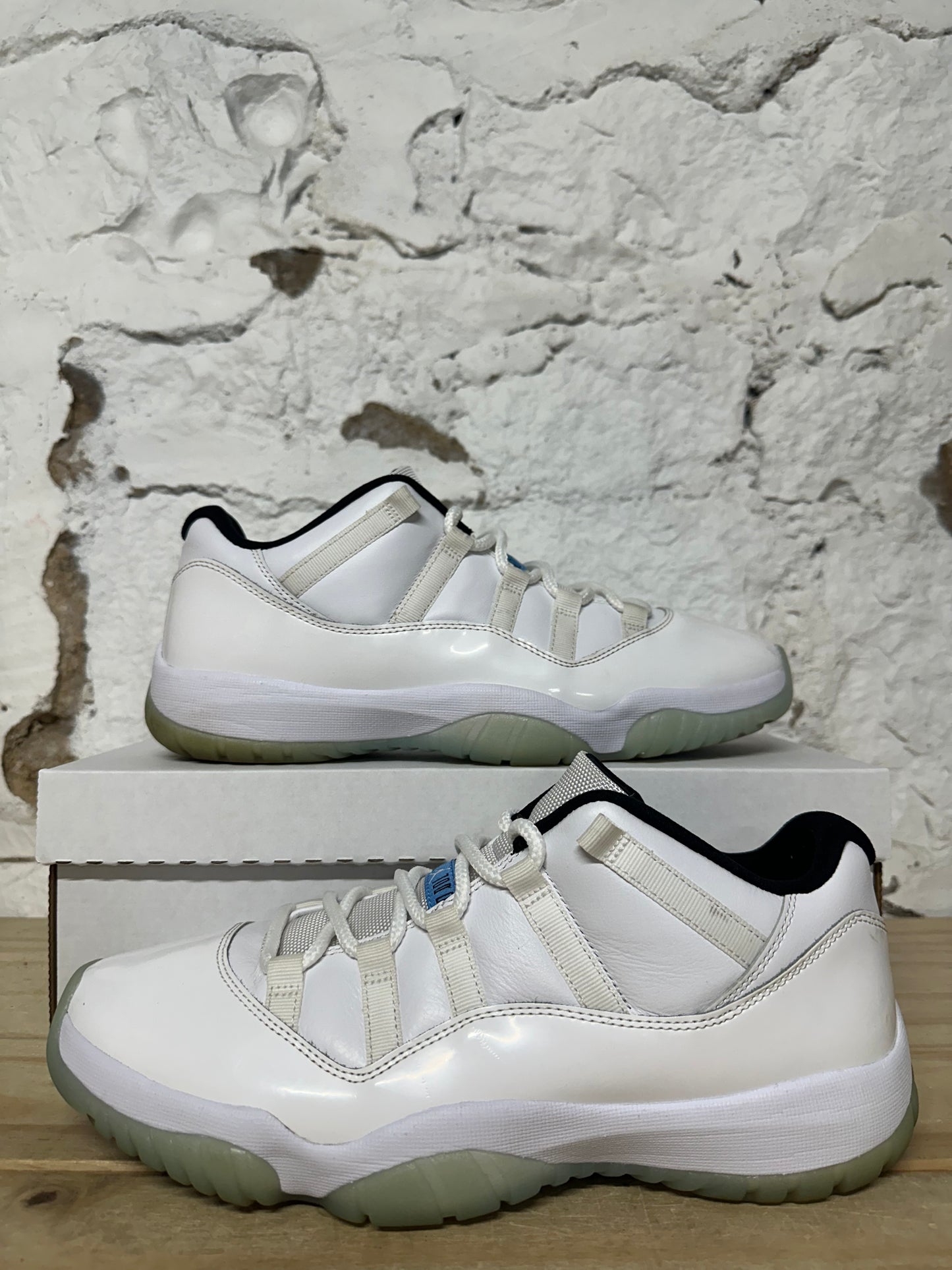 Air Jordan 11 High Legend Blue Sz 10.5