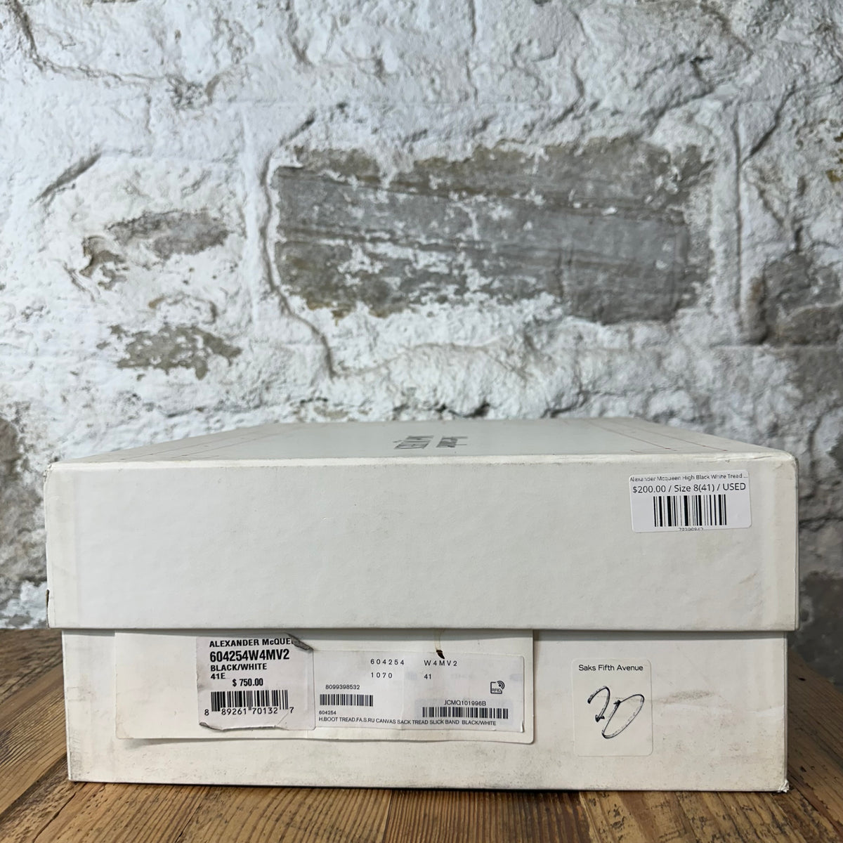Alexander Mcqueen High Black White Tread Boot Sz 8 (41)