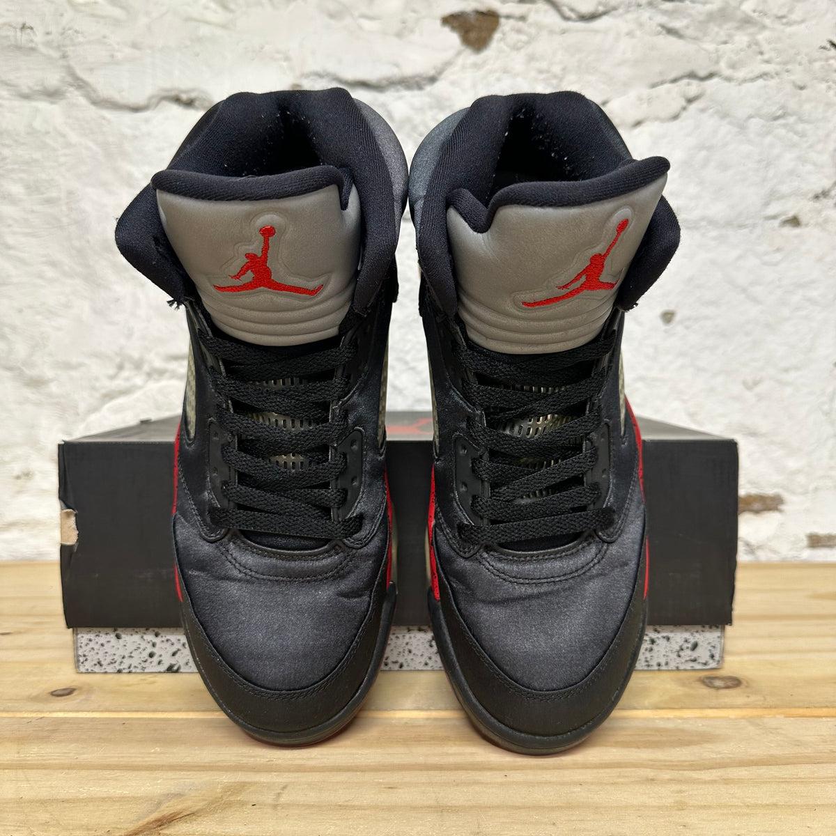 Air Jordan 5 Satin Bred Sz 9