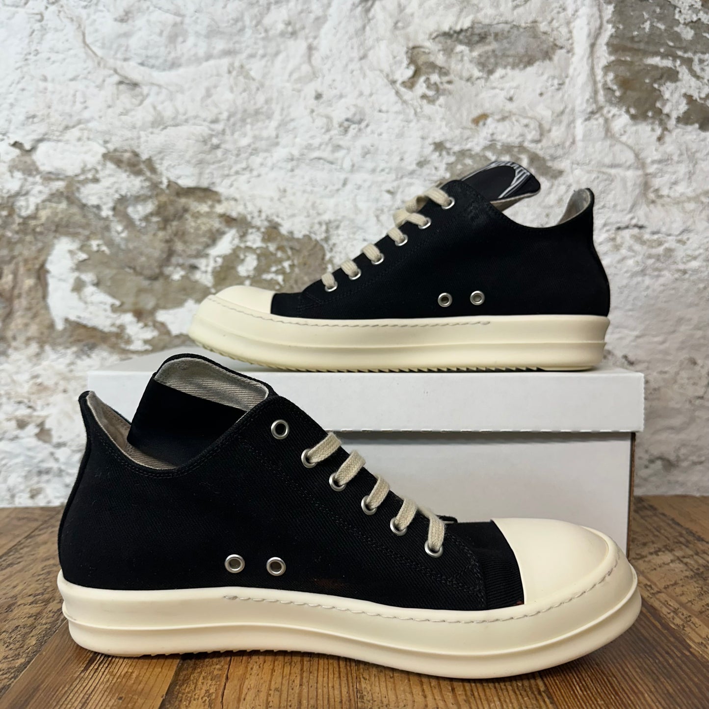 Rick Owens Hollywood Black Milk Sneaker Sz 9.5 (42.5)
