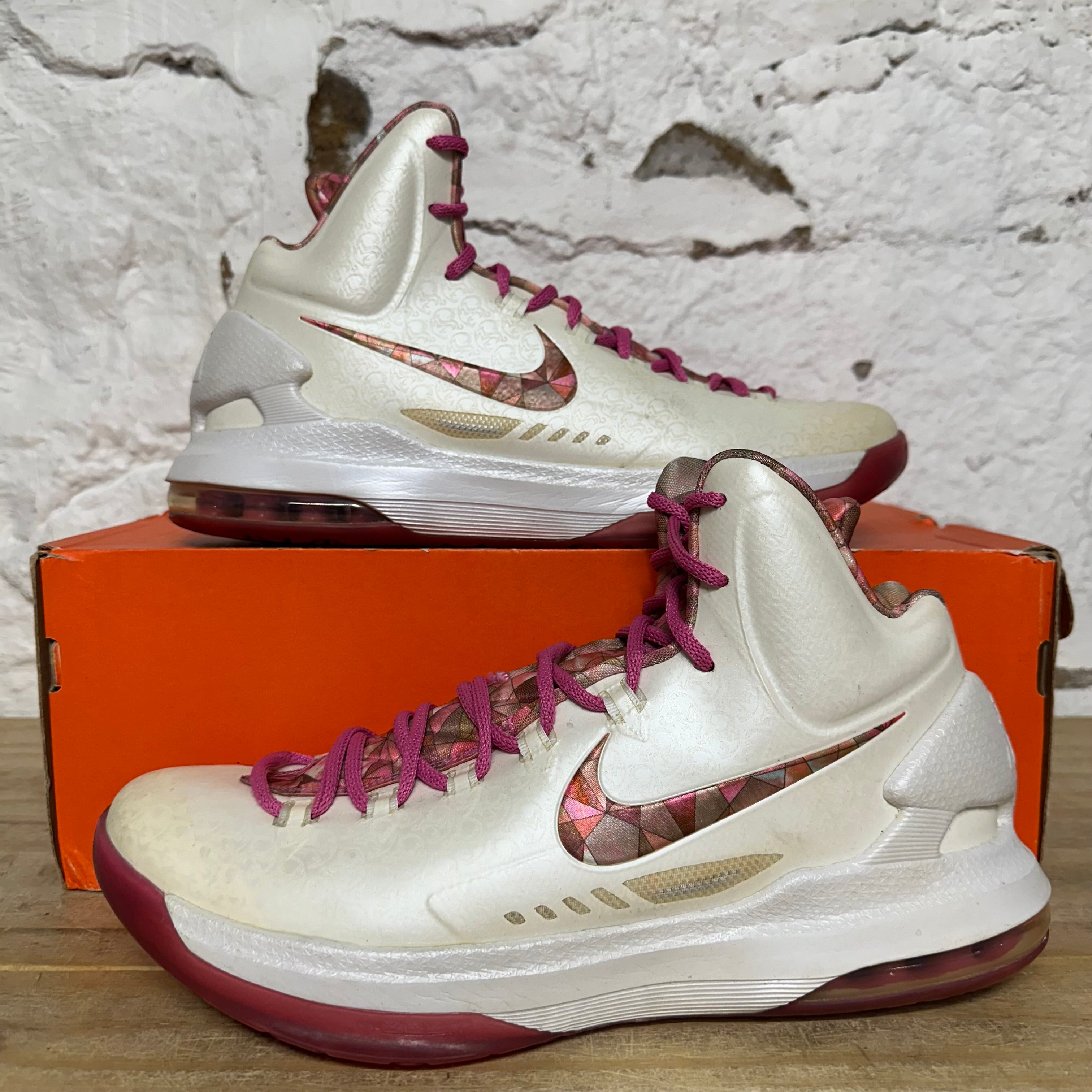 Nike KD 5 Aunt Pearl Sz 11